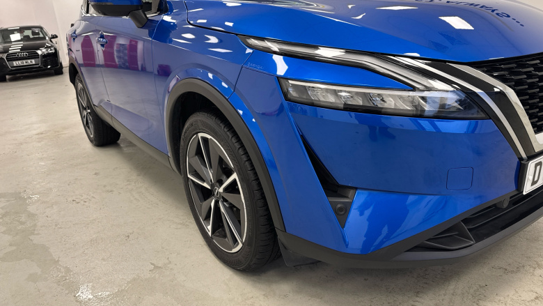 Nissan Qashqai 1.3 DiG-T MH Tekna 5dr Petrol Hatchback